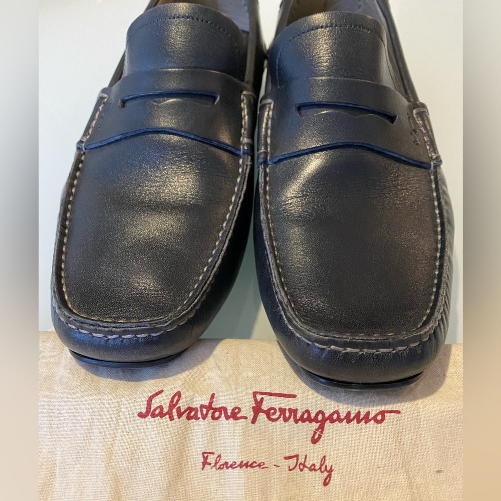 Men Black Salvatore Ferragamo Leather Driver Loafer